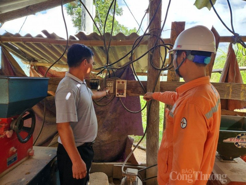Bài 2: Đẩy nhanh các dự án đầu tư lưới điện, tạo xung lực cho phát triển kinh tế